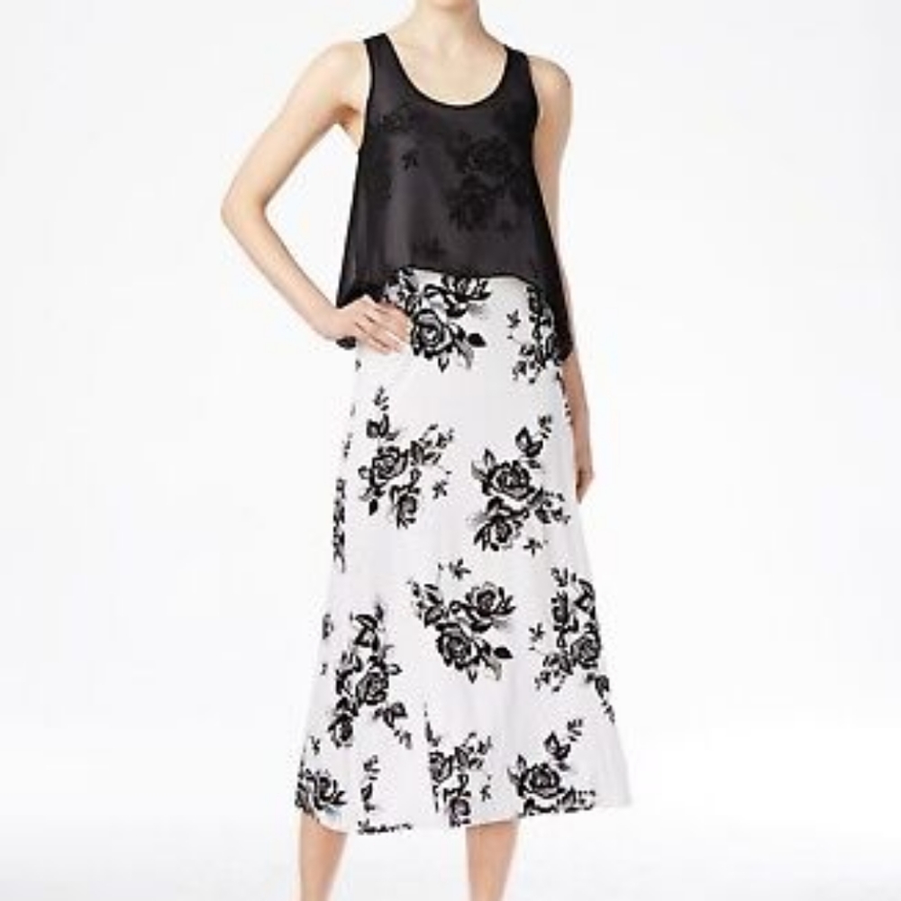 💜2for$40💜Size S - Kensie floral dress